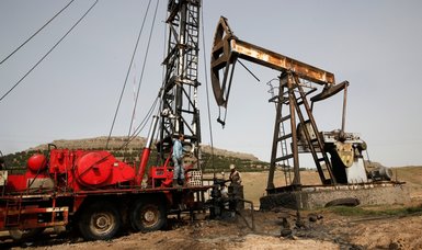 YPG/PKK selling oil to Assad regime despite of U.S. sanctions