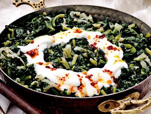 Yumurtalı Ot Kavurma