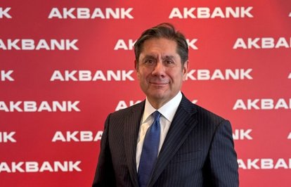 ahrefindexakbankclasstkktLnktargetblankAkbankatanTLkredilerdeyüzde40büyümebeklentisi