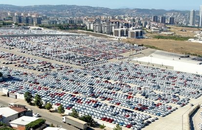 RenaultBursatesislerindefasılalıüretimkararı