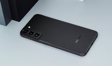 Samsung unveils new smartphones, tablets