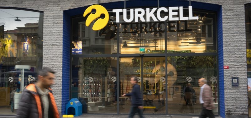TURKEYS TURKCELL SIGNS DEAL WITH CHINESE BANK