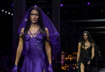 Versace İlkbahar/Yaz 2023