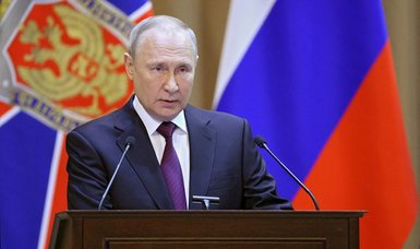 Putin signs law suspending New START disarmament treaty