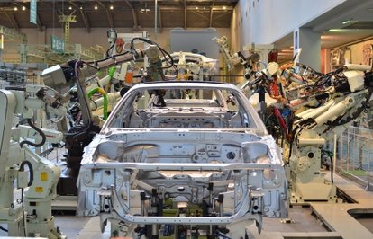 ToyotaJaponyadakidepremnedeniyle11fabrikasındakiüretimidurdurdu