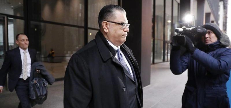 Ex-Chicago official indicted for allegedly bribing lawmaker