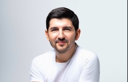 İstanbuldabüyüdü