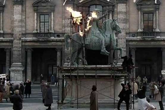 Bir delinin haykırışı