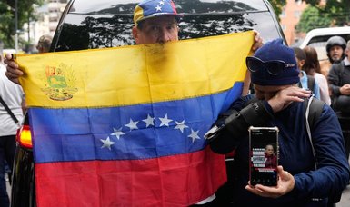 Venezuela to release 300 prisoners