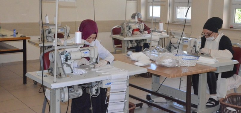TURKISH VOCATIONAL SCHOOLS HELP FIGHT AGAINST VIRUS