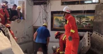 2-story restaurant collapses in China, killing 17 people