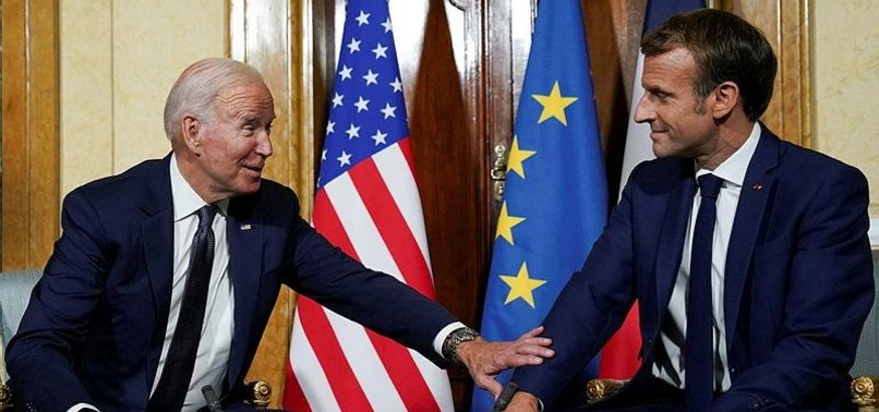BIDEN CALLS U.S. CLUMSY IN SUBMARINE DEAL DURING MEETING WITH MACRON