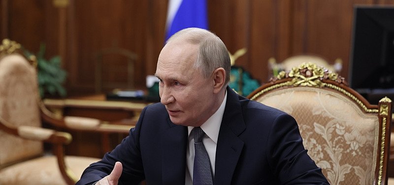 Putin reminds Macron about Napoleon's defeat following Russia remarks