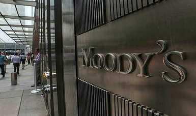 Moody's downgrades Ukraine to 