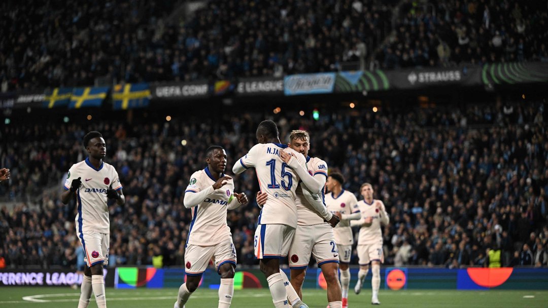 CHELSEA FİNALE GÖZ KIRPTI