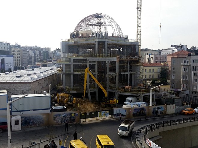 Taksim’in yeni süsü: Taksim Camii