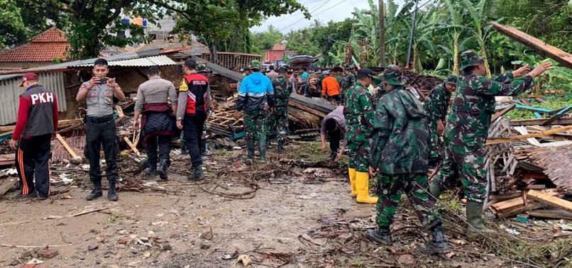 TSUNAMI SET OFF BY VOLCANIC ERUPTION KILLS 281 IN INDONESIA