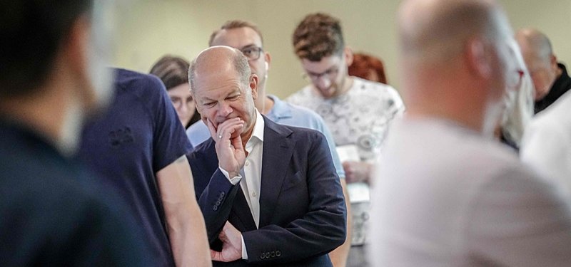 Scholz's coalition suffers rout at EU polls in Germany