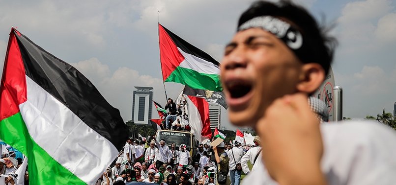 THOUSANDS IN JAKARTA PROTEST U.S. JERUSALEM MOVE AFTER FRIDAY PRAYER