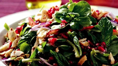 Kestaneli Pirpirim Salatası