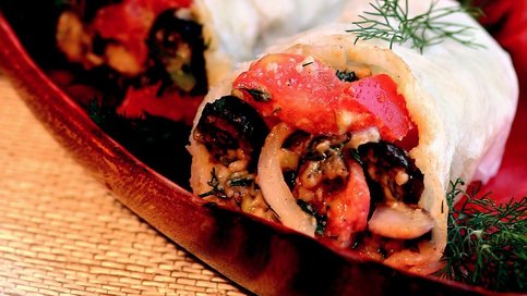 Güllaca Sarılı Pancar Soslu Salata