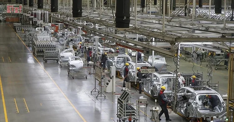 Çin’de Caixin hizmet PMI 5 ayın en yüksek seviyesine çıktı