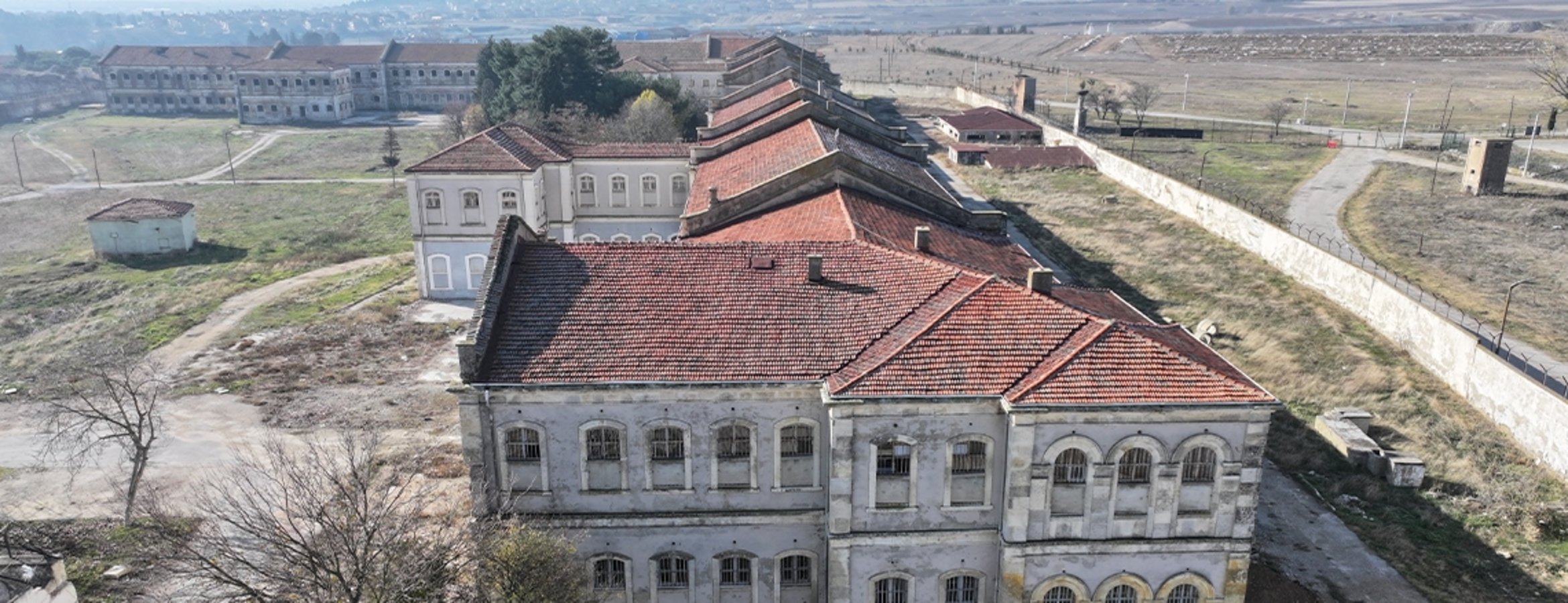 Edirne’de uzun yıllar cezaevi olarak kullanılan Mahmudiye Kışlası kültür merkezi olacak
