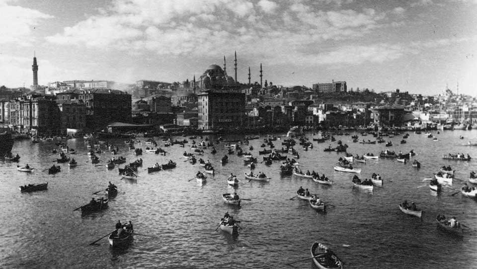 Dersaadet’te Beyoğlu