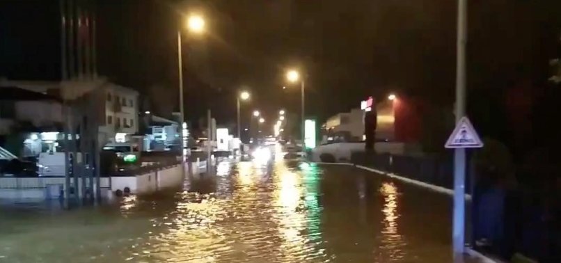 FLOODS IN LISBON FORCE MORE THAN 100 EVACUATIONS, LEAVE 1 DEAD