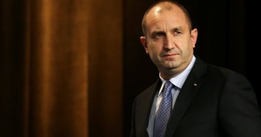 Bulgaristan Cumhurbaşkanı Rumen Radev parlamentoyu feshetti!