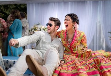 Priyanka Chopra ve Nick Jonas evlendi
