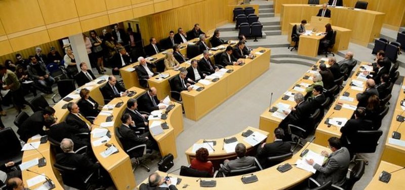 Greek Cypriots nixing 'cash for passports' scheme