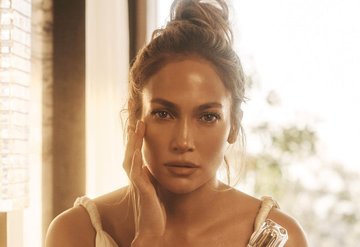 Jennifer Lopez, JLo Beautyyi Piyasaya Sürdü