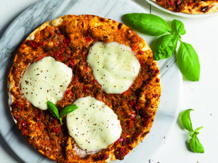 Sebze Pizzası