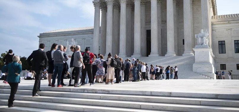 US SUPREME COURT RULES MUSLIMS CAN SUE FBI OVER NO-FLY LIST