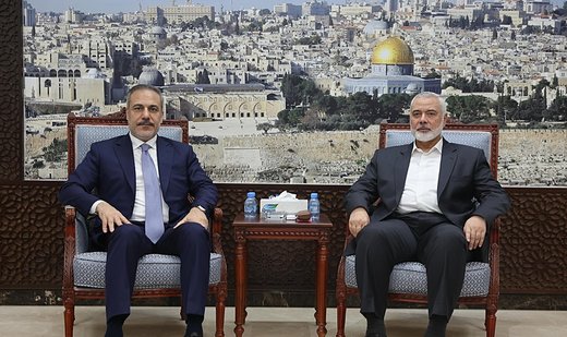 Turkish FM Fidan holds meeting with Hamas chief in Qatar