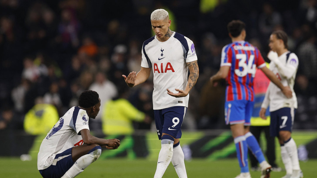 TOTTENHAM’DA DÜŞÜŞ SÜRÜYOR