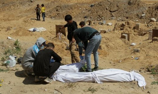 Hamas demands immediate international investigation into mass graves in Gaza