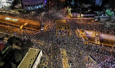 Tens of thousands of Israelis again protest far-right government