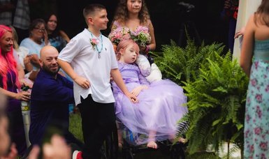 10-year-old girl marries boyfriend in make-a-wish ceremony before dying of leukemia