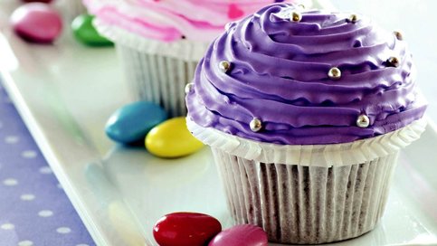 Meyveli Cupcake