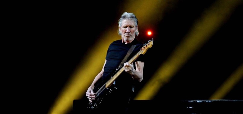 TRUMP CRITIC ROGER WATERS PLANS TO PERFORM ‘THE WALL’ ON US-MEXICO BORDER