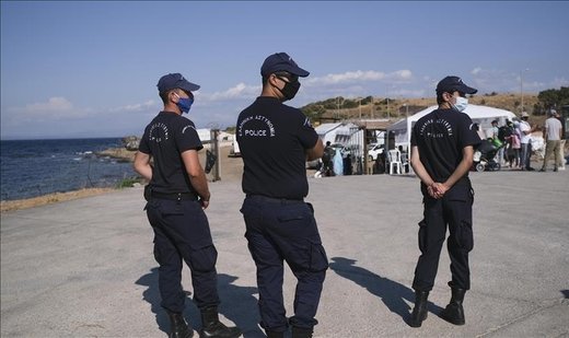 Greek authorities seize 2 shipments of more than 300 kilograms of cocaine
