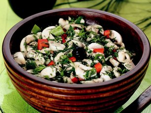Çiğ Mantar Salatası