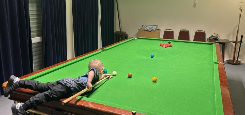 TODDLER SETS TWO GUINNESS RECORDS WITH POOL TRICKS