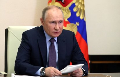 ahrefindexputinclasstkktLnktargetblankPutinadenenerjidedoğuvegüneyhamlesi