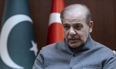 Pakistan's premier calls for expansion of bilateral trade with Türkiye