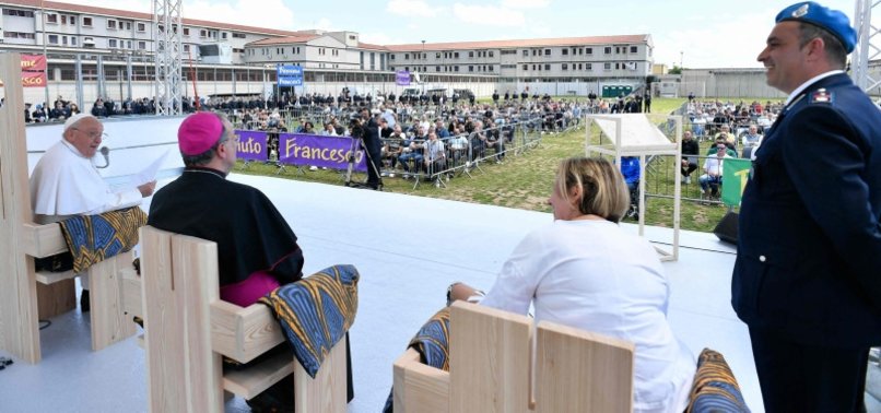 POPE LEADS FORUM FOR PEACE IN ITALYS VERONA