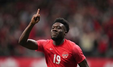 Alphonso Davies goes from refugee camp to World Cup