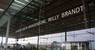 Berlin Havalimanı’nın açılışı 5 yılda 10 kez ertelendi!